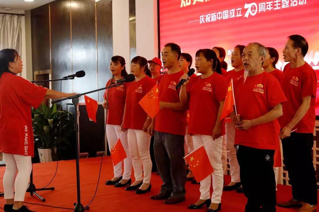 时尚POLO衫